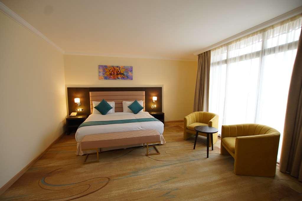 Best Western Premier Dynasty Addis Ababa Room photo