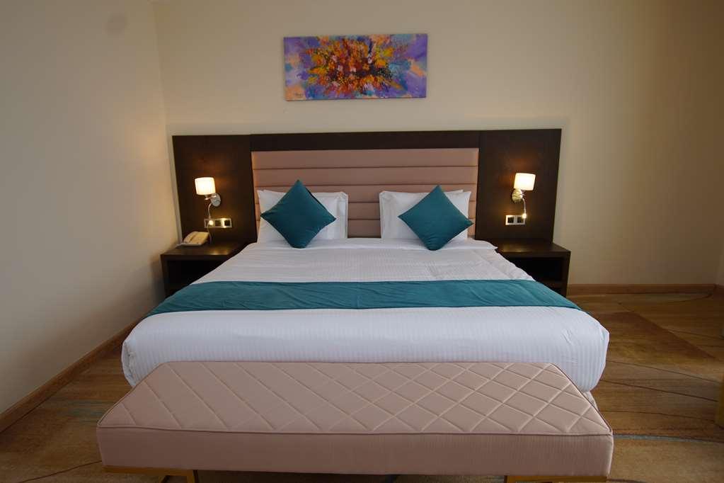 Best Western Premier Dynasty Addis Ababa Room photo