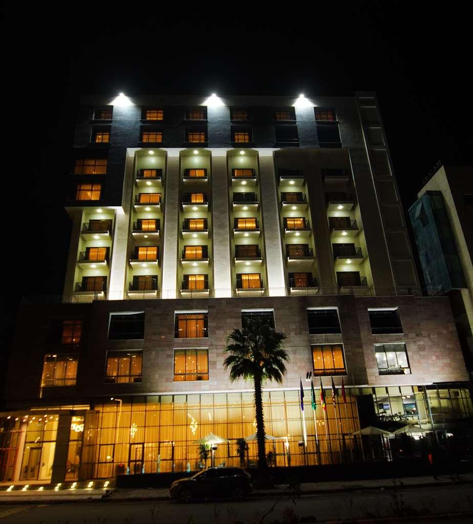 Best Western Premier Dynasty Addis Ababa Exterior photo